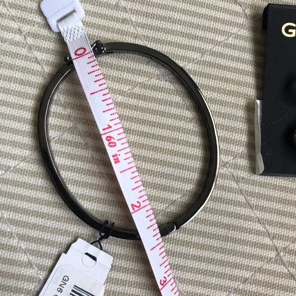 Givenchy crystal bracelet and earrings set - Picture 7 of 8